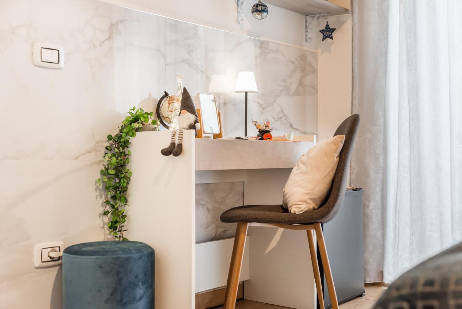 Alby Express Rooms Специя Екстериор снимка